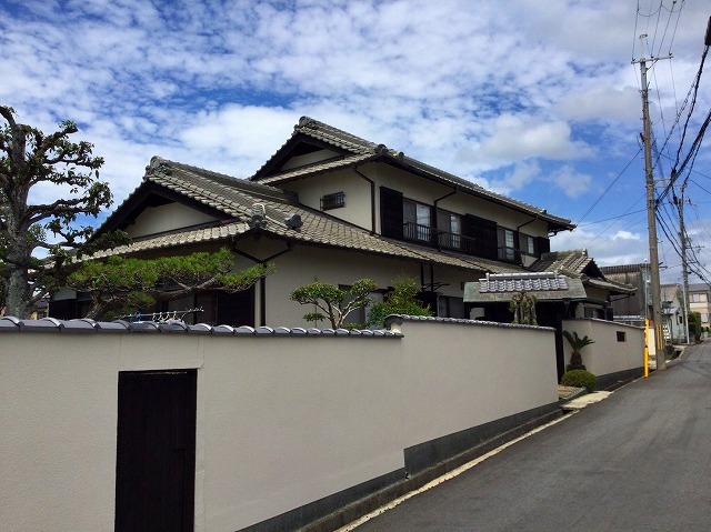 明石市で屋根改修工事を行った戸建て